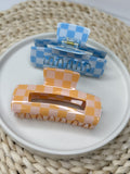 Beachy Check Claw Clip
