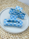 Beachy Check Claw Clip